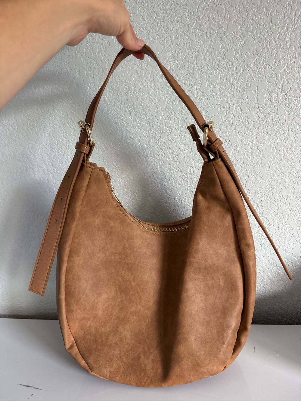 4th & Reckless Suede Hobo Shoulder Bag; Camel